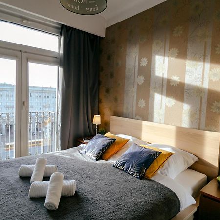 Plac Konstytucji 6 Orange - Apartament Dla 4 Osob - Bezplatny Parking - Free Parking - Piekny Widok Na Panorame Warszawy Varsó Kültér fotó