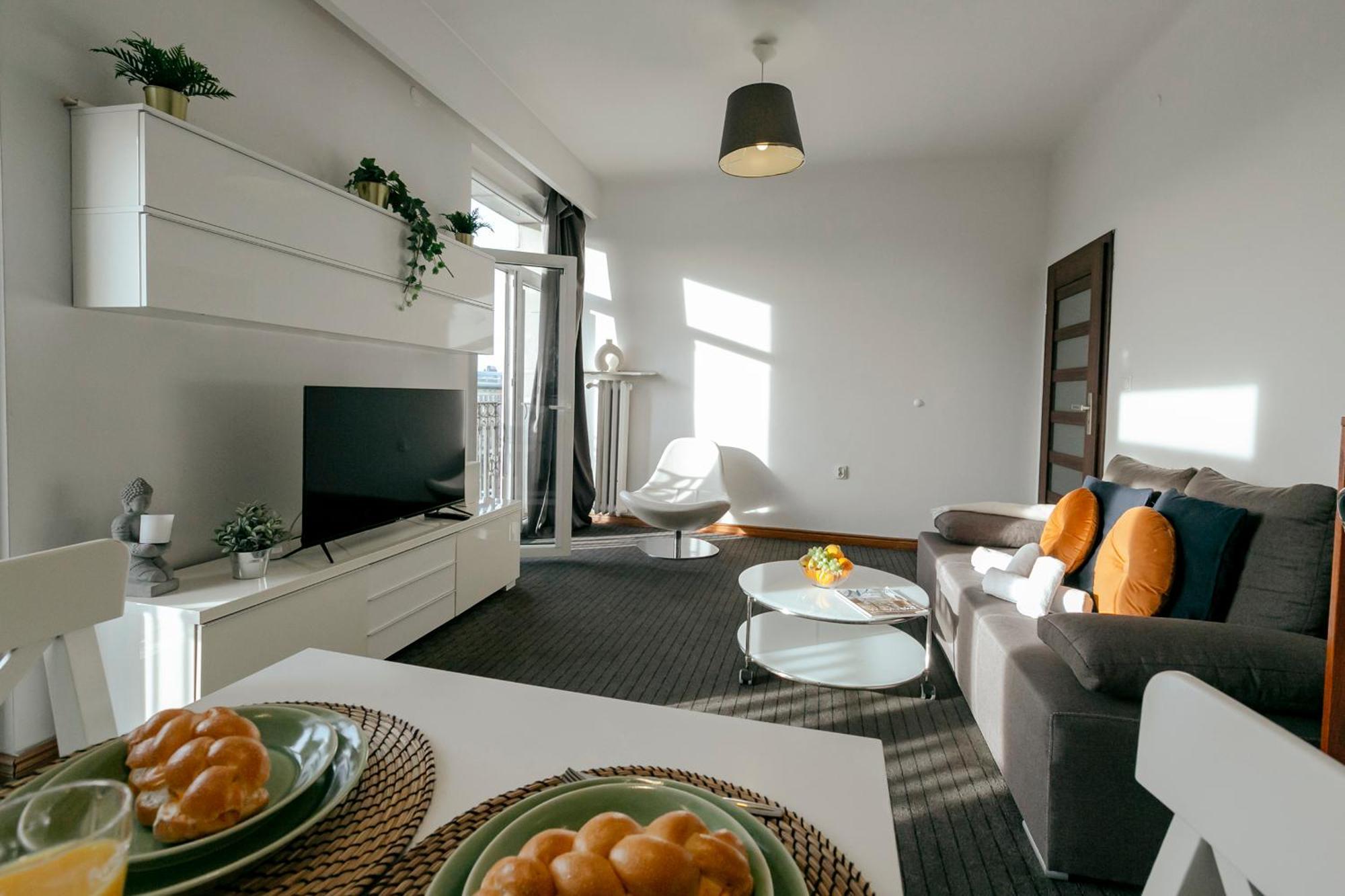 Plac Konstytucji 6 Orange - Apartament Dla 4 Osob - Bezplatny Parking - Free Parking - Piekny Widok Na Panorame Warszawy Varsó Kültér fotó